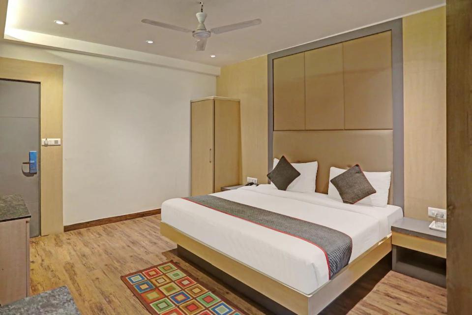Hotel Superb 5 Mins Walk From New Delhi Station Exterior foto